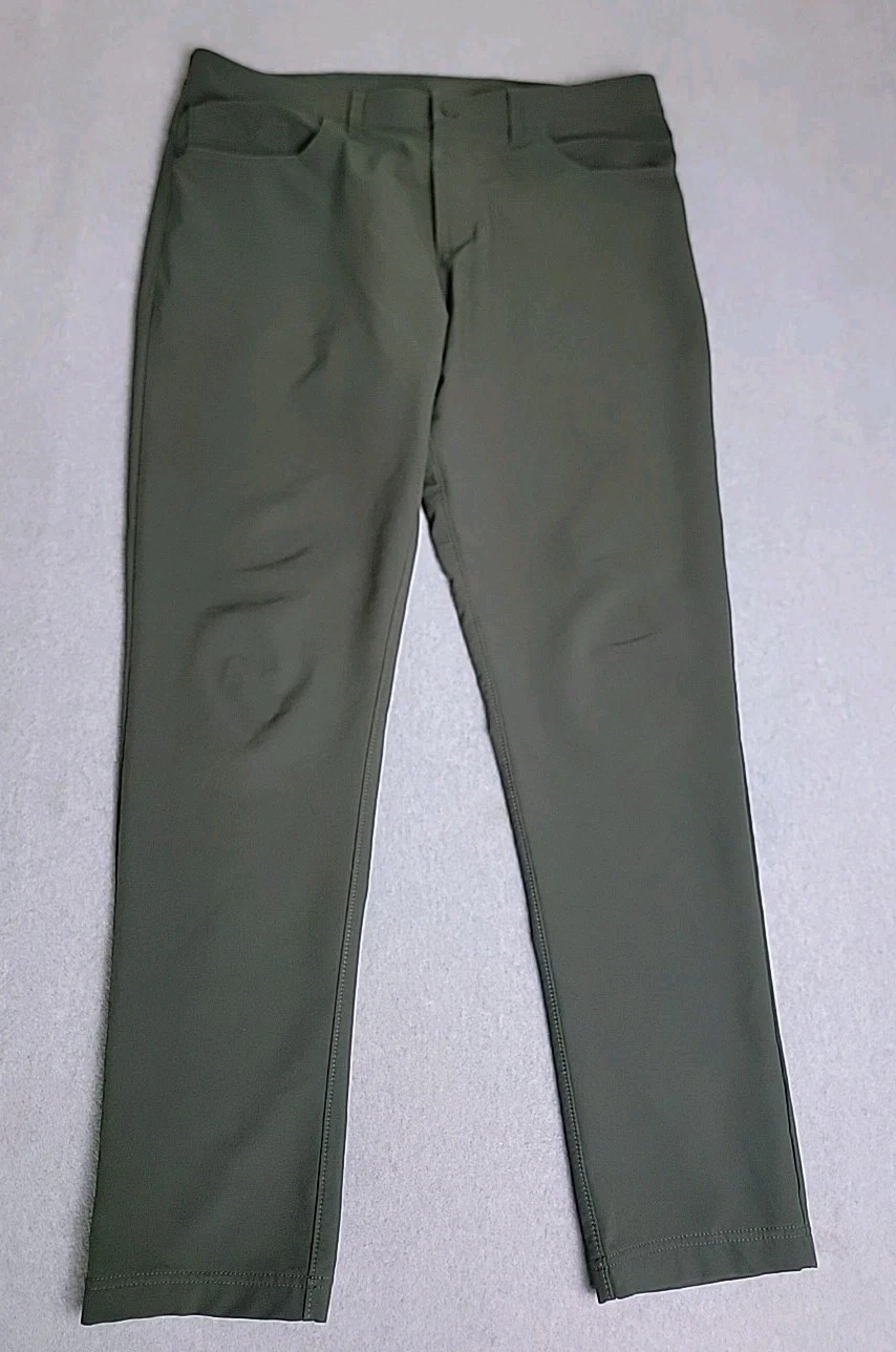 Public Rec Pants Mens 34x32 (36x30) Green Straight Performance Golf Dad Jogger