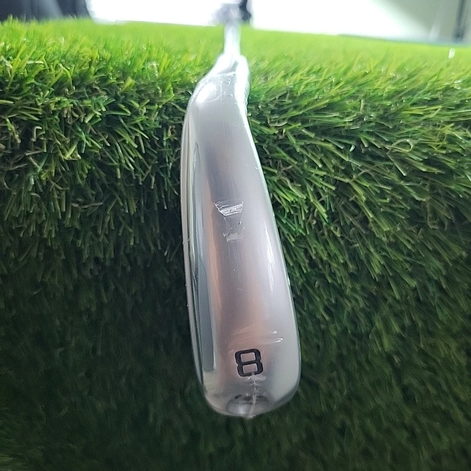 Cobra LTDx One Length 8 Iron KBS Tour 90 Regular Flex Left Handed *BRAND NEW* - Image 3 of 4