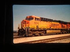 11702 VINTAGE Train Engine Photo 35mm Slide BNSF 6234 ES44AC GALESBURG IL EEEEE