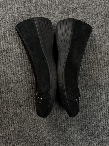 Skechers Flats Women’s 8.5 Kiss Happy Moment Black Suede Comfort - Picture 6 of 10