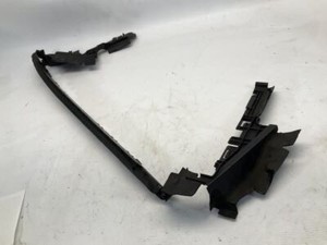 10 11 Mercedes-Benz E550 AT 5.5 RWD Radiator Core Support Upper Air Baffle B