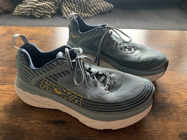 hoka size 10