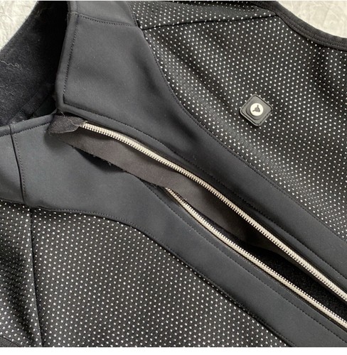 Black Sheep Cycling Thermal Reflective Wind Vest - Picture 2 of 6