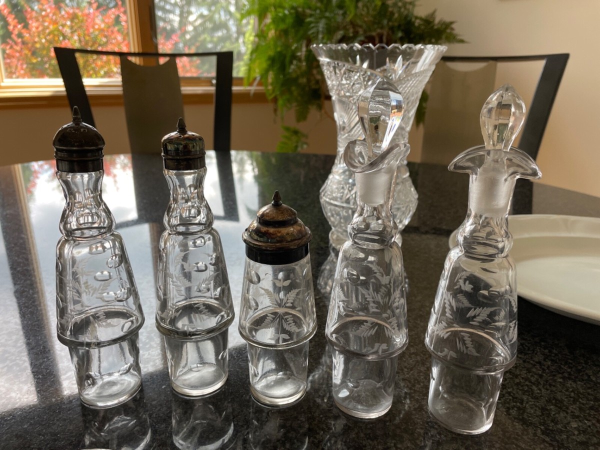 ANTIQUE VICTORIAN SILVER PLATE CRUET CONDIMENT SET CADDY WITH