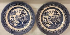 2 Queens by Churchill Blue Willow 8" Salad Plates Made in England