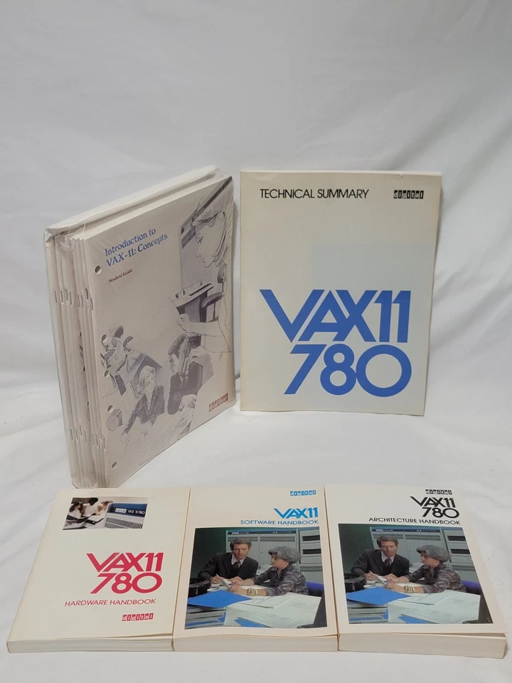 VAX 11/780 DEC Digital Equipment Corporation Computer Manual Guide Hand Book Lot - Image 3 of 4