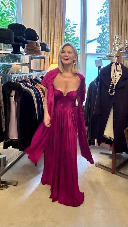 Maxi Vestido Amanda Wakeley Uk 8 Rosa Púrpura Seda Bustier Acolchado Corpiño Con Bufanda Foto 4 de 4