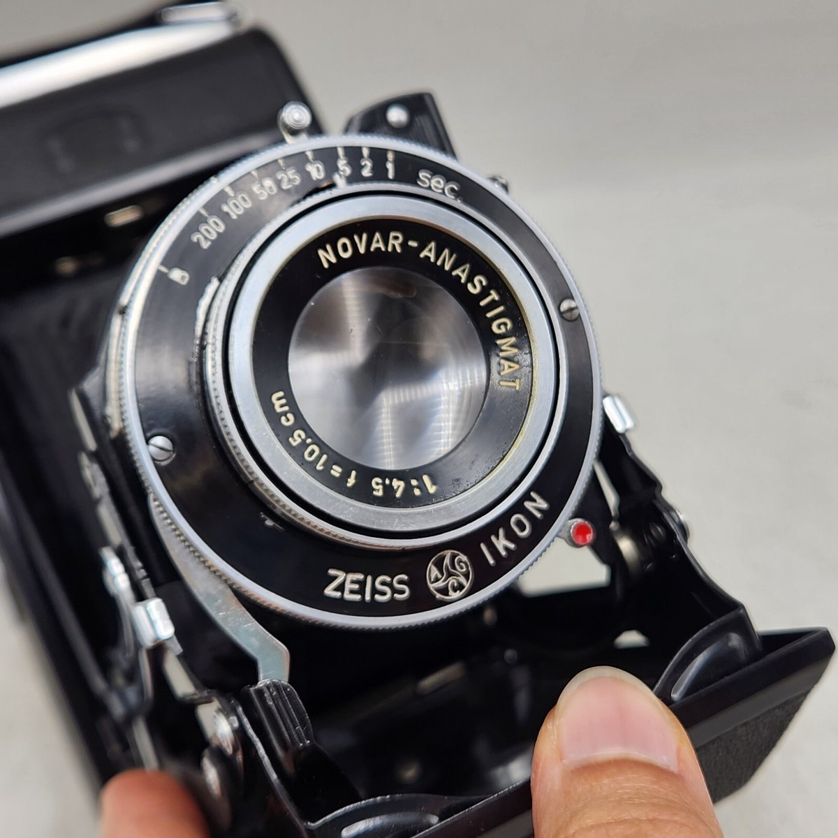 Zeiss Ikon Ikonta 521 +Novar 完動美品 Zeiss Ikon Ikonta 521 +Novar 完動美品 - メルカリ