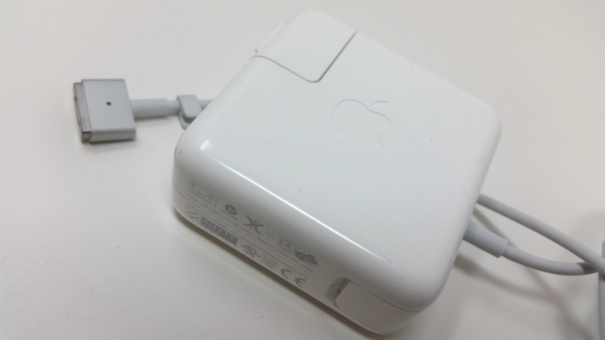 MacBookアクセサリー Apple 85W MagSafe 2 Power Adapter Apple Apple 85W MagSafe 2 Power Adapter - MagSafe 2 85W