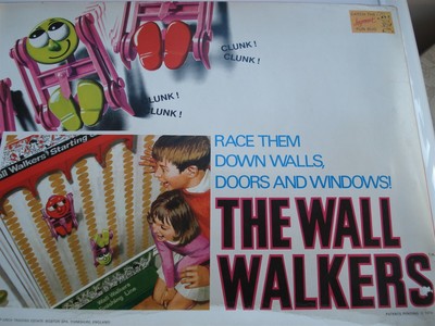 wall walkers toy