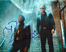 THEO ROSSI HAND SIGNED AUTHENTIC 'LUKE CAGE' SHADES 8X10 PHOTO D w/COA ACTOR 