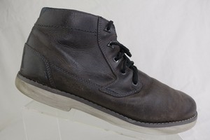 teva chukka