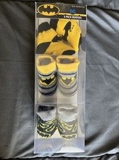 DC COMICS BATMAN BOOTIES SOCKS BABY SZ 0-6 MONTHS LOGO 3 PACK WARNER BROTHERS