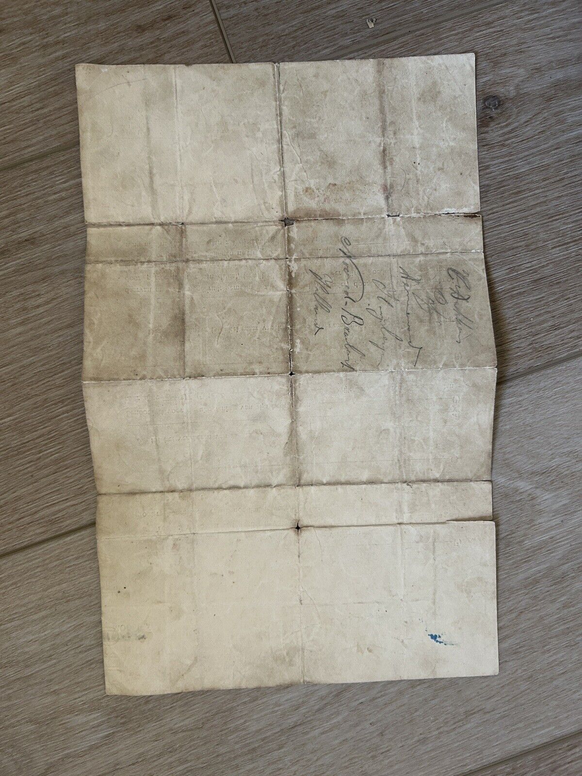 Foto 2 di 2