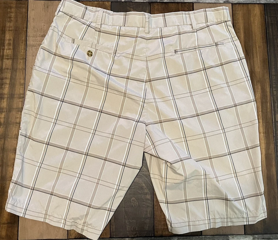 Pantalones Cortos de Golf PGA Tour Para Hombre Talla 36" Beige W Gris Línea Bolsillos a Cuadros Informales Foto 2 de 4
