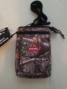 supreme shoulder bag 19