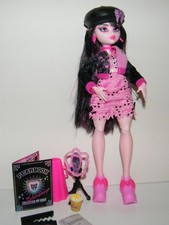 Monster High G3 Fearbook Draculaura
