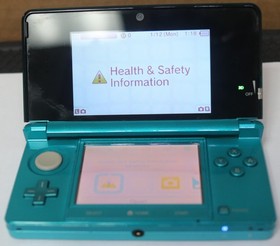 Nintendo 3DS Console - Aqua Blue