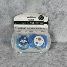 Le Bebe Favorite Glow in the Dark Pacifiers 2-Pack w/ Travel Case | Space Theme