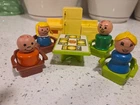 PLAY FAMILY HOUSE KITCHEN SET #729 VINTAGE FISHER PRICE LITTLE PEOPLE