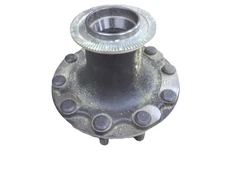 2593825C91 NEW INTERNATIONAL CONMET REAR WHEEL HUB WITH CUPS AND STUDS 10017764