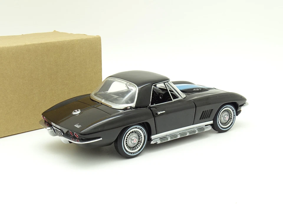 Franklin Mint 1/24 - Chevrolet Corvette 1967 Noire - Photo 2/2