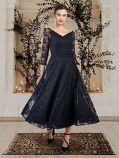 Brand New A-Line Mother of the Bride Dress Elegant V Neck Tea Length Lace 