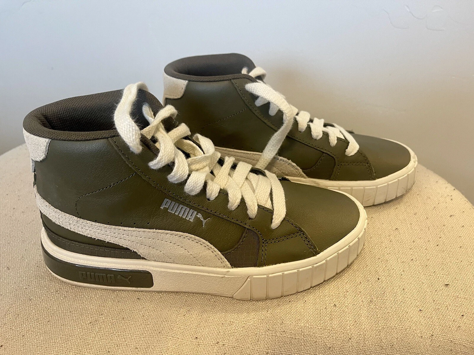 Sneakers da donna Puma Cali Star con lacci medi verdi beige taglia 6