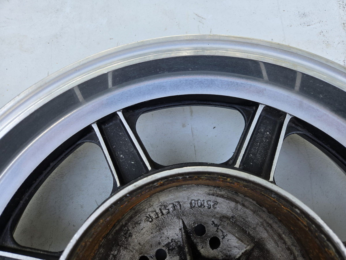 weezer0044ページ Kawasaki Z1 900 Lester Mag Wheel 18