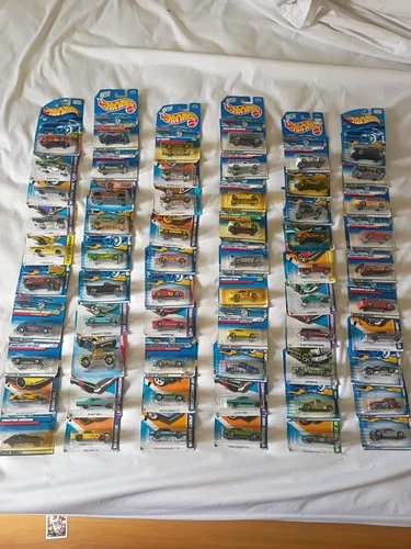 Hot Wheels *REAL CARS* (Lot Of 60) Vintage Collector- Ford Ferrari Porsch Mopar