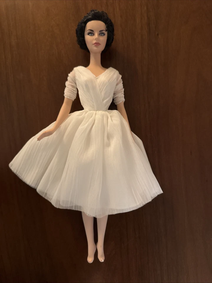 Elizabeth Taylor White Diamonds Doll With Dress, Tights, And Shoes ￼ - Image 4 of 4