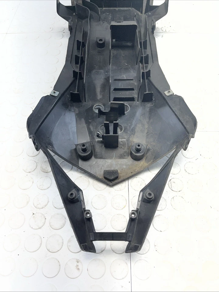 2022 Kawasaki EX400 заднее крыло щиток аккумулятор лоток предохранитель 35023-0436 18-23 OEM - Изображение 4 из 4