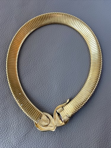 VTG MONET signed Green Peach Cabochon Gold Omega Collar - Picture 3 of 6