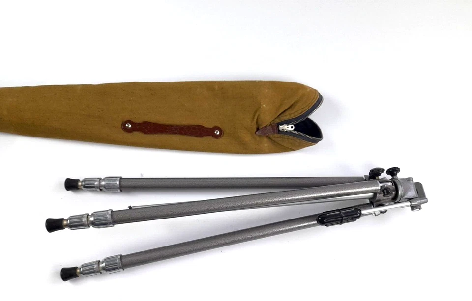 Excellent  Soviet tripod  ФШ-3 to the camera FSHU-3 Folding Tripod with case - Image 4 of 4