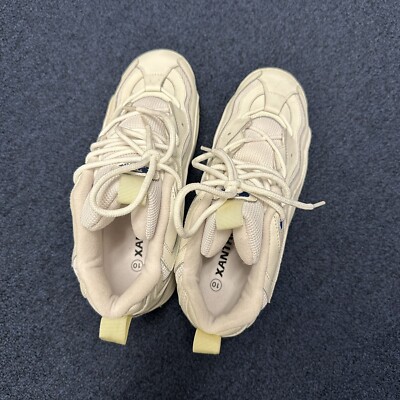 Xanthus Vintage Basketball Sneaker Xavier McDaniel sneaker 1990s