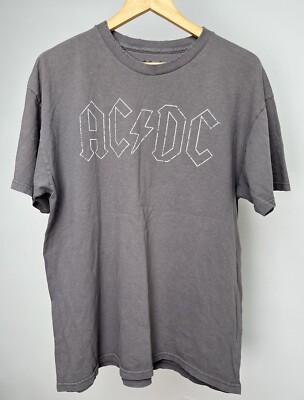 AC/DC Gray T-Shirt Sz Women s XL Rock Band 2017