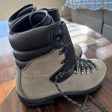 Scarpa Fuego Mountaineering Boots Men's Size 11.5 Gray/Black 45.5
