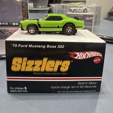 HOT WHEELS SIZZLERS MINT '70 FORD MUSTANG BOSS 302 GREEN K4777