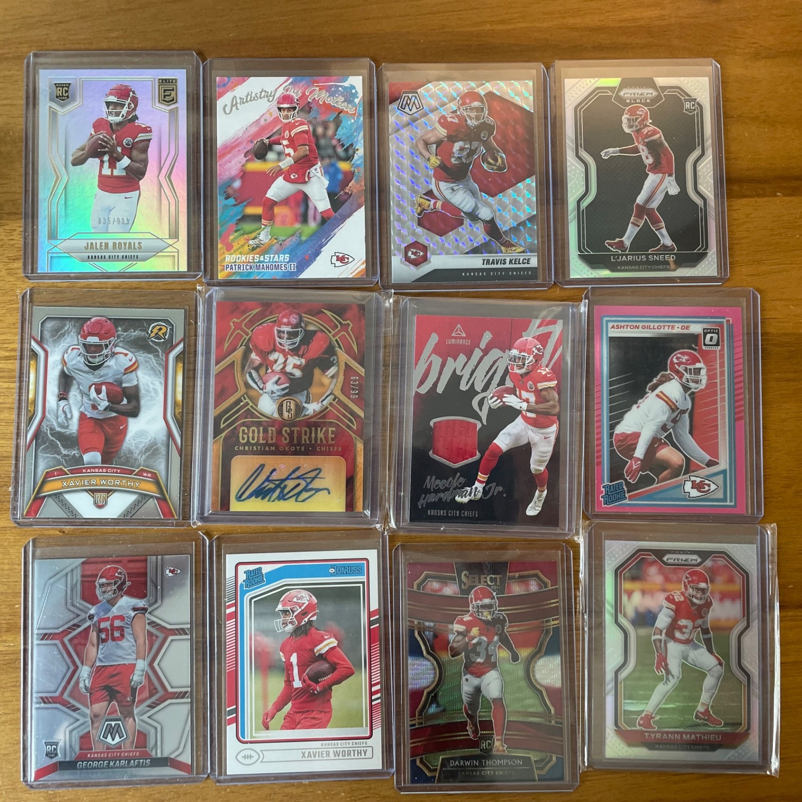 Chiefs Patrick Mahomes Kelce Worthy Rookie /Patch Auto Prizm Insert Lot 11🔥