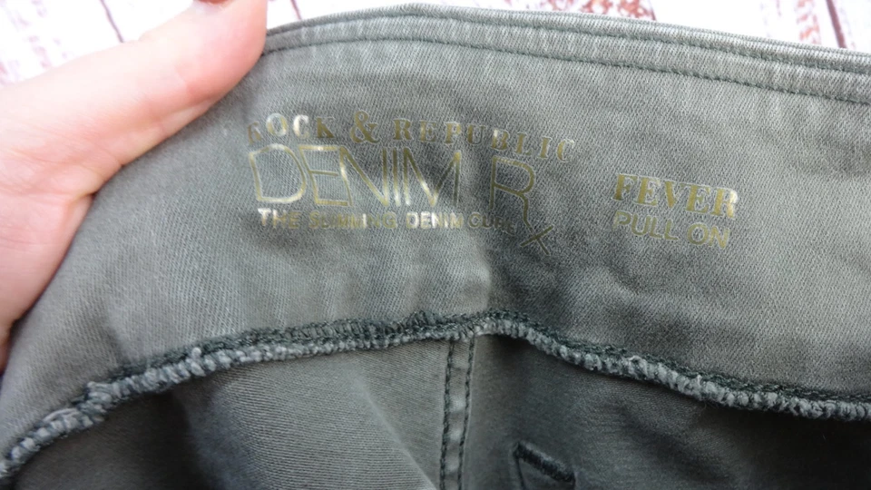 Rock & Republic Denim Rx Fever Pull On Skinny Jeans Womens 6 Green Denim Pants - Image 4 of 4