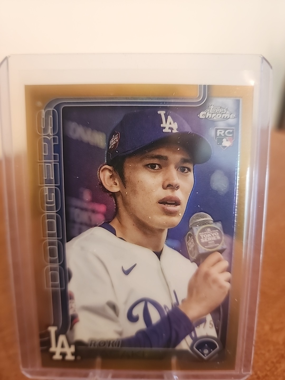 2025 Topps Chrome Update Roki Sasaki USC 73 Image Variation Gold /50