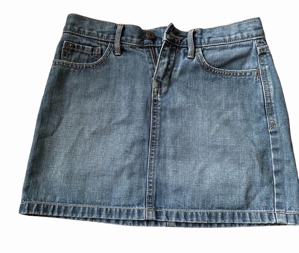 Old Navy Denim Mini Skirt Women's Size 0, 13’’ Length