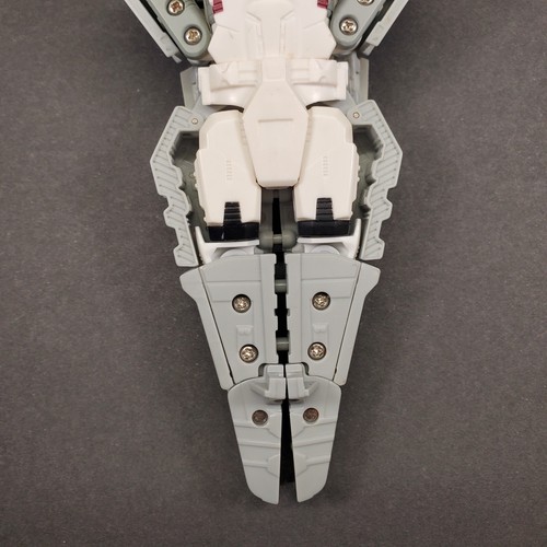 Lieutenant Thire to Republic Assault Cruiser Star Wars Transformers Crossovers - Picture 8 of 12