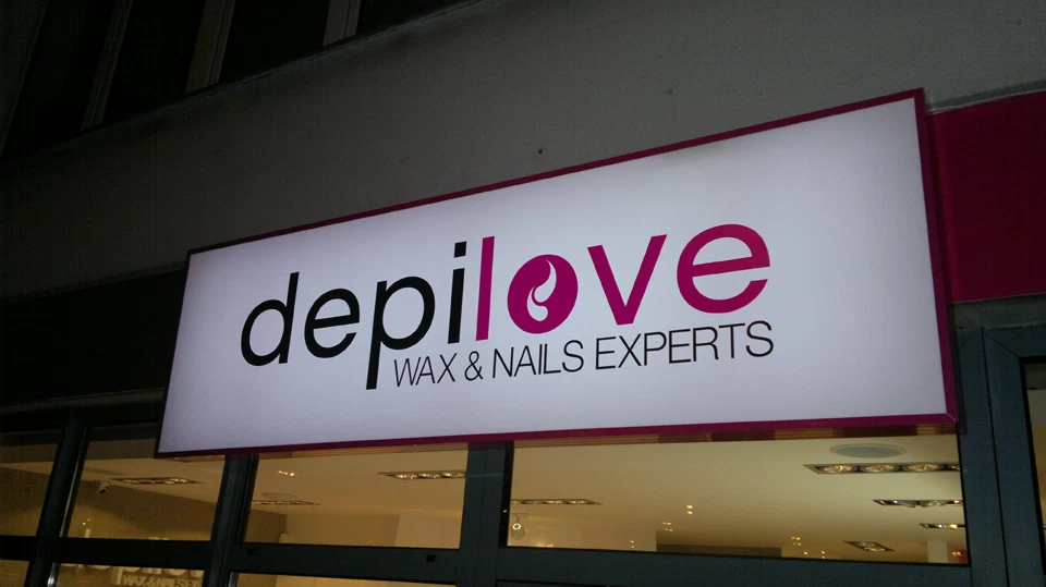 LED LEUCHTREKLAME 1000mm x 500mm Entwurf und Druck im Preis - Bild 4 von 4