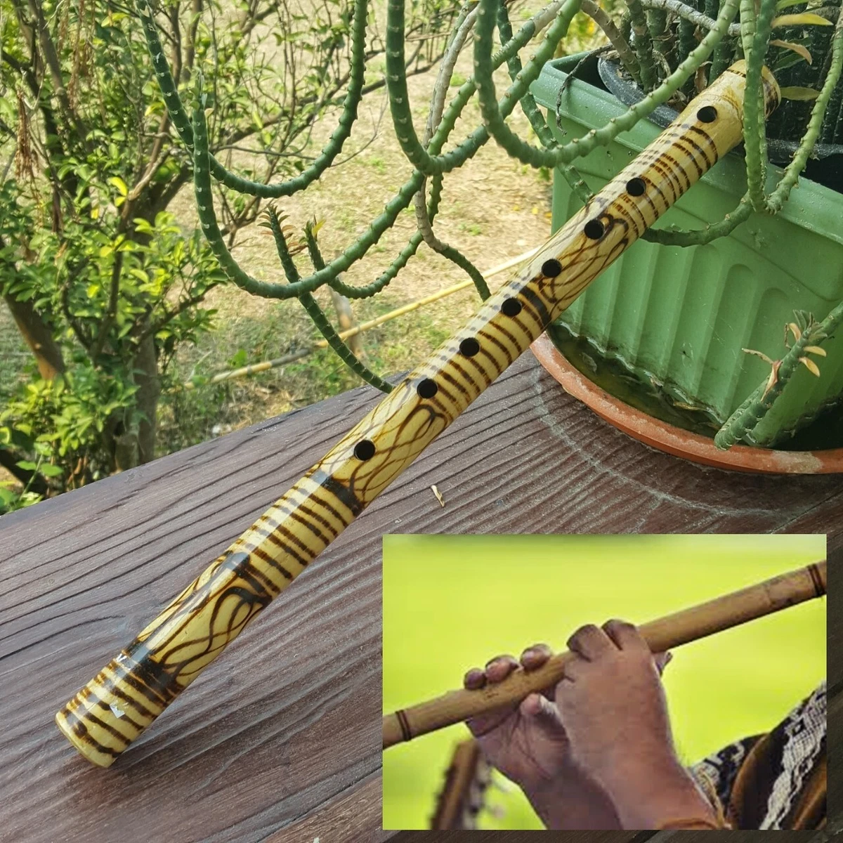 Bamboo flute sound outlet