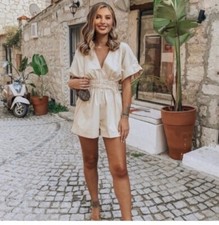 NWT SiZE LARGE Zara Short Pleated V-Neck Jumpsuit Taupe Romper Elastic Waist