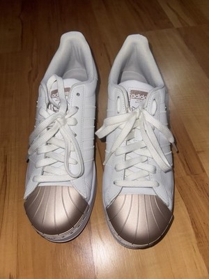 NEU & UNGETRAGEN: Adidas Superstar Bold Metal Toe - Copper/White - Gr. 42 2/3