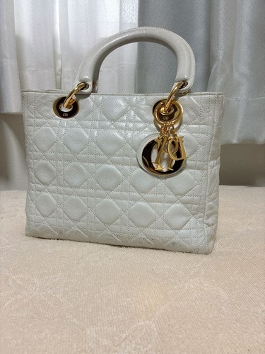 Christian Dior Lady Dior Cannage Lambskin White Hand Bag Auth Good