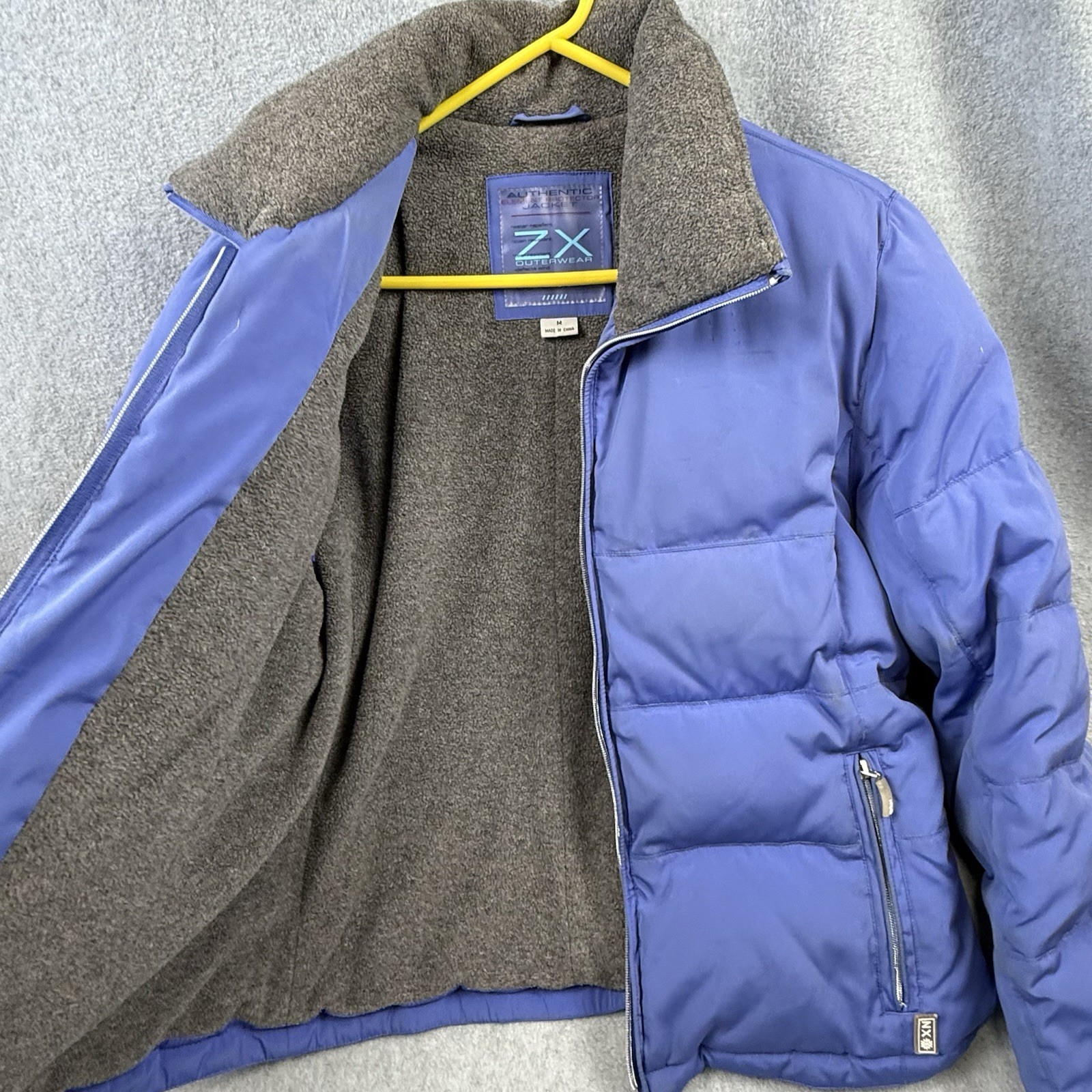 Zero exposure Jacket Woman’s Medium Blue Down Puf… - image 9