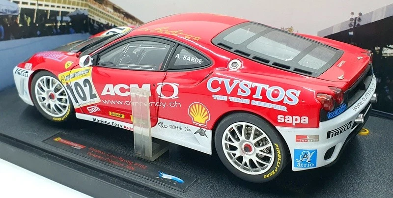 Coches Hot Wheels escala 1/18 diecast L7113 - Ferrari F430 Modena Euro 2006 #102 Foto 2 de 4